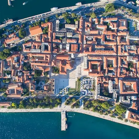 Liberta In Old Center Zadar