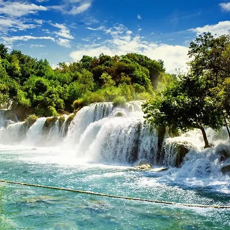 Liberta In Old Center アパート *