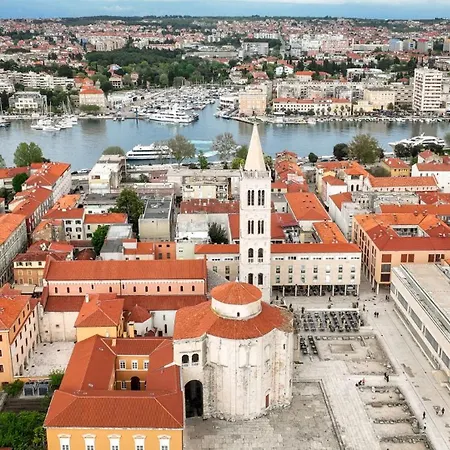 Liberta In Old Center Zadar