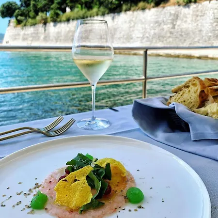 Apartman Liberta In Old Center *