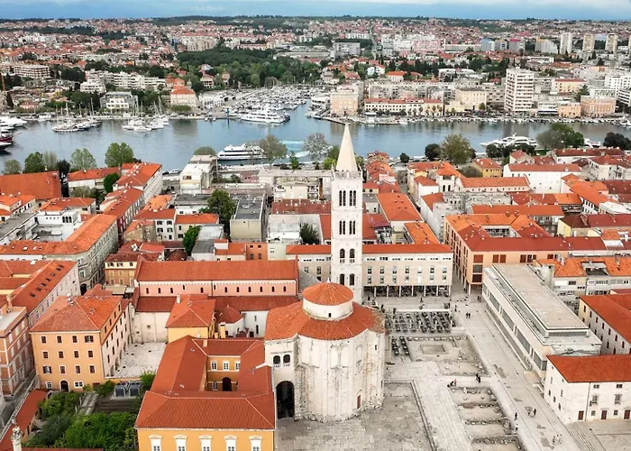 Liberta In Old Center Zadar